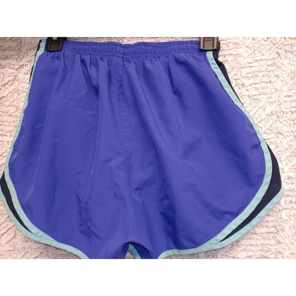 Nike Dri Fit Women's Athletic Sports Shorts Size Medium - Picture 2 of 6